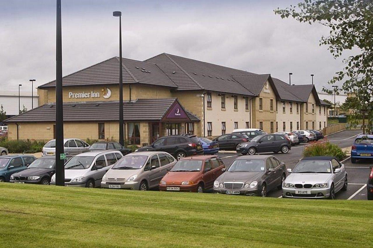 Premier Inn Dunfermline Exteriör bild