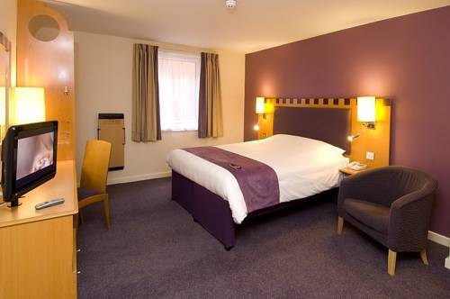 Premier Inn Dunfermline Exteriör bild